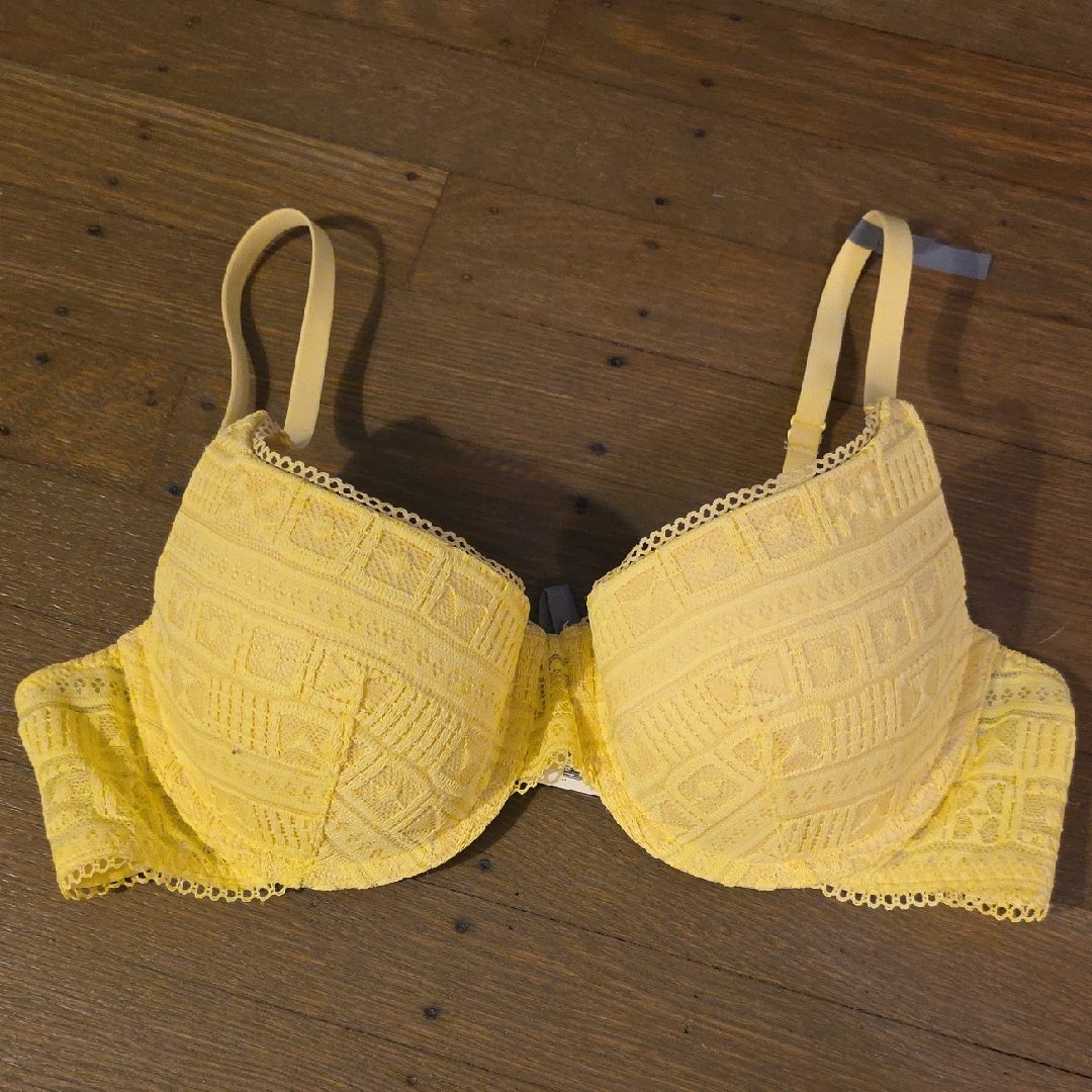 Aerie Yellow Lace Underwire Bra Size 36b New